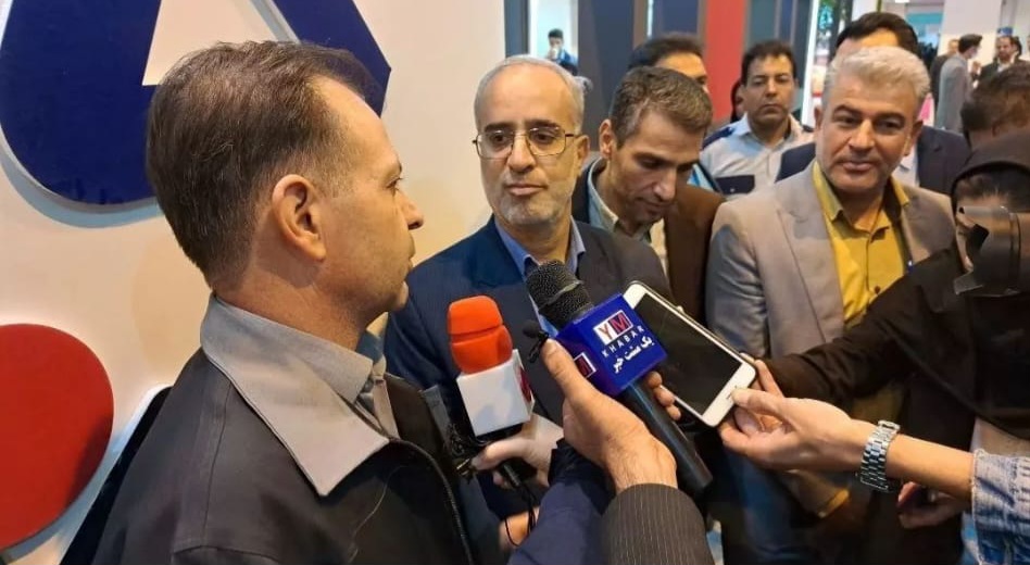 تصویر تقدیر استاندار از مشارکت حداکثری گل‌گهر در حوزه دانش بنیان