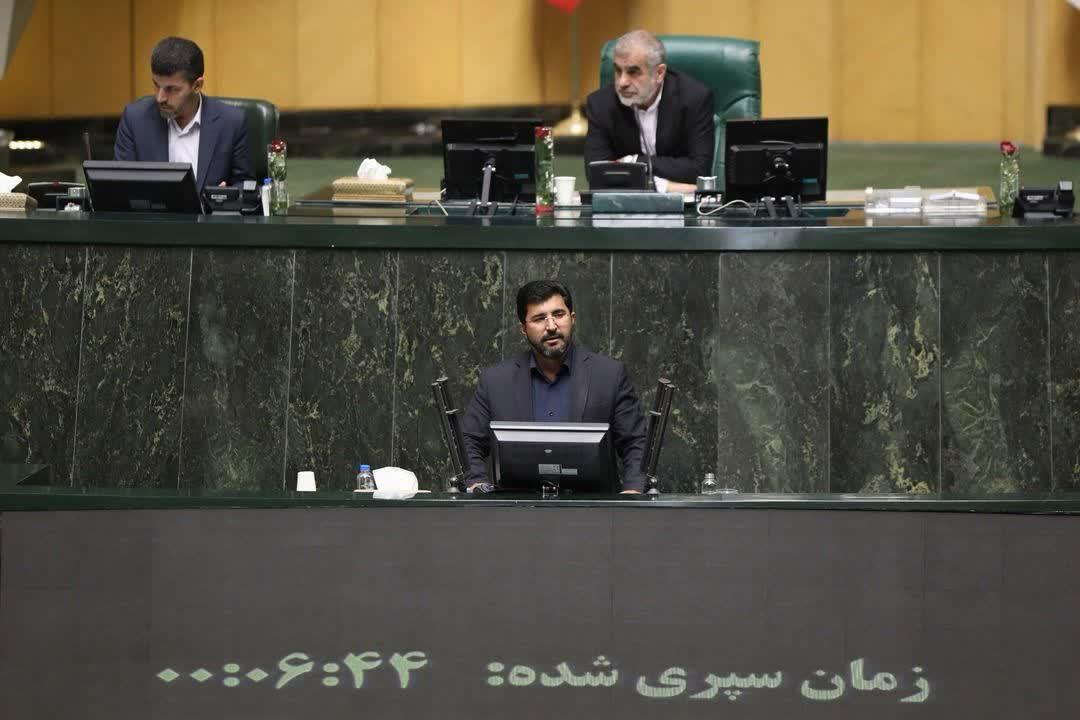 تصویر معتمدی‌زاده: برخی قسمت‌های بودجه با برنامه‌هفتم انطباق ندارد